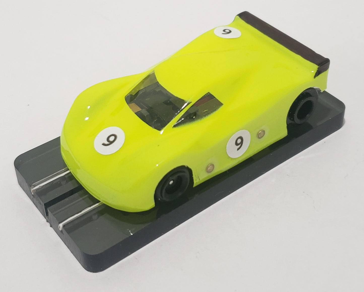 VIPER V1 PRODUCTION MODIFIED DP NEON YELLOW HO CAR