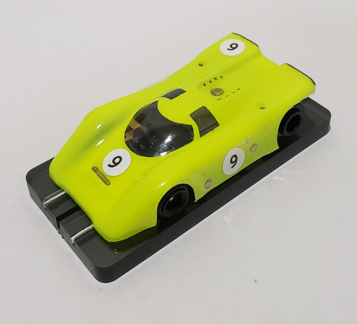 VIPER JET W/ 917 BODY NEON YELLOW HO CAR